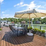 The Root Your Charming Floating Villa *