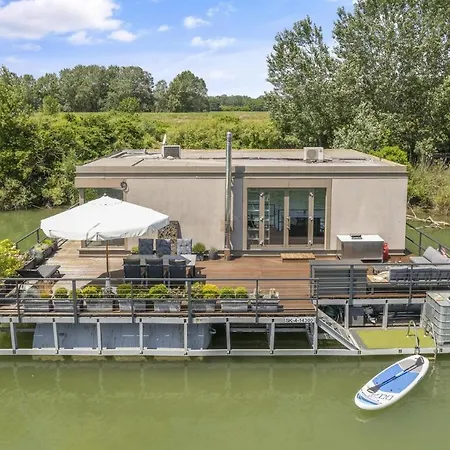 The Root Your Charming Floating *