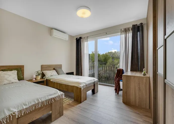 Villa The Root Your Charming Floating *