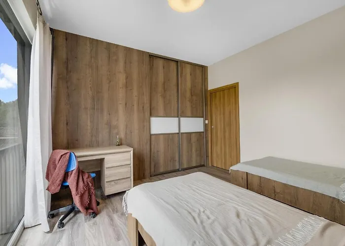 The Root Your Charming Floating Pozsony